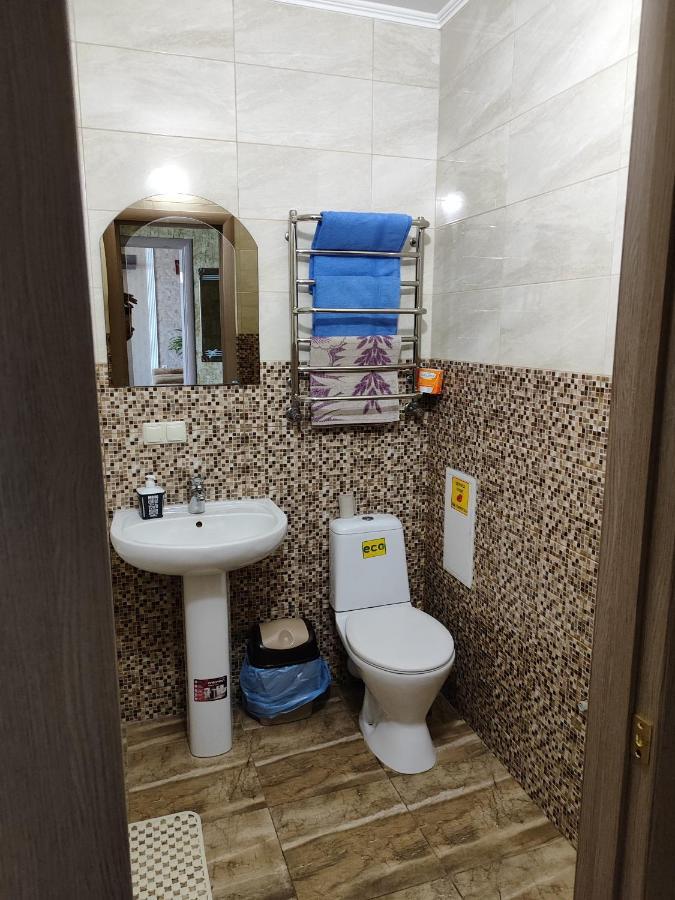 Апартаменти В Новому Будинку В Самому Центрi Khmelʼnytsʼkyy Exterior foto